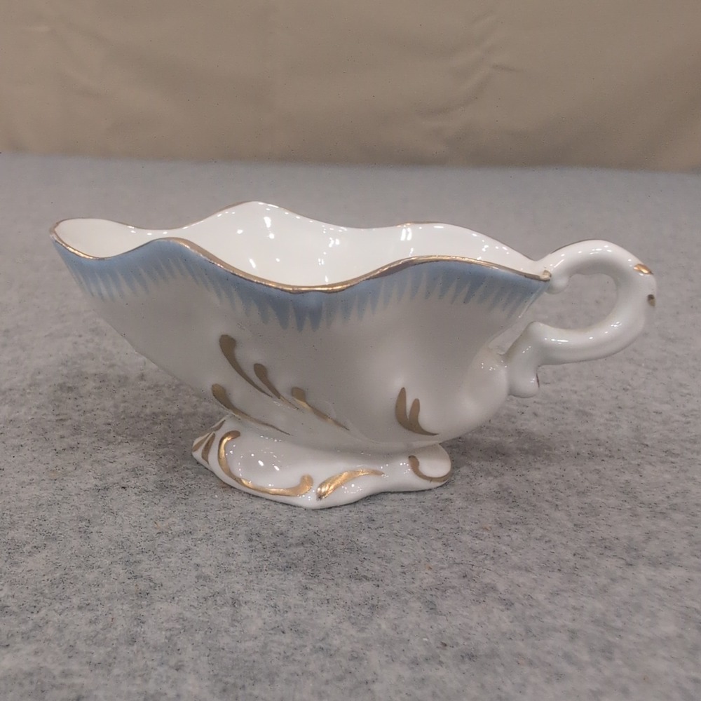 VA Portugal Miniature Porcelain Gravy Boat White Blue Gold Gilt Trim VG+ - Picture 1 of 6